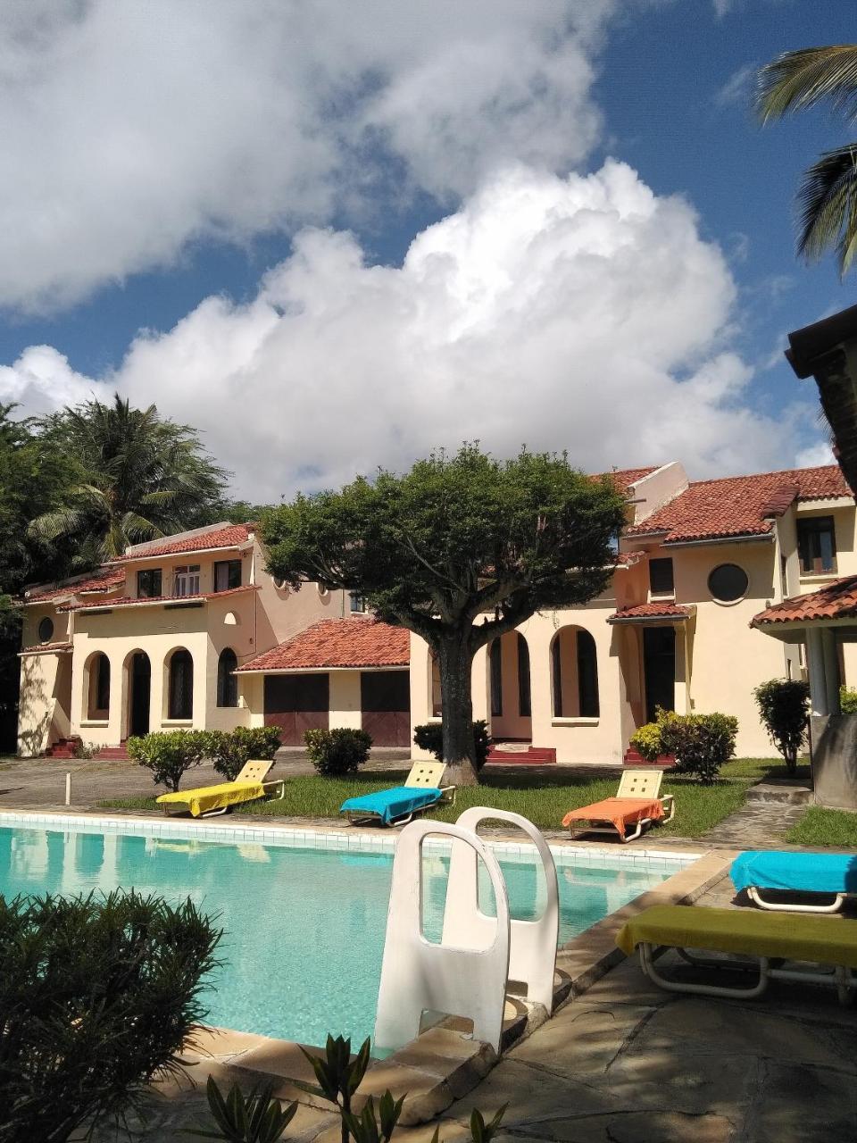 Jua Baharini Bed & Breakfast Malindi Eksteriør bilde